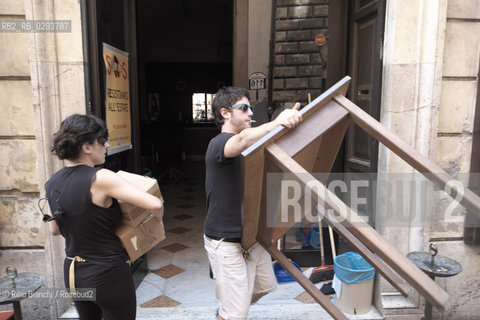 Rome August 11, 2014..The Teatro Valle is vacated after nearly three years of employment/Il Teatro Valle viene sgomberato dopo circa tre anni di occupazione..Photo: RINO BIANCHI ©Rino Bianchi/Rosebud2