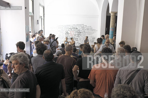 Rome August 11, 2014..The Teatro Valle is vacated after nearly three years of employment/Il Teatro Valle viene sgomberato dopo circa tre anni di occupazione..Photo: RINO BIANCHI ©Rino Bianchi/Rosebud2