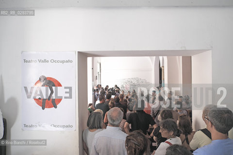 Rome August 11, 2014..The Teatro Valle is vacated after nearly three years of employment/Il Teatro Valle viene sgomberato dopo circa tre anni di occupazione..Photo: RINO BIANCHI ©Rino Bianchi/Rosebud2