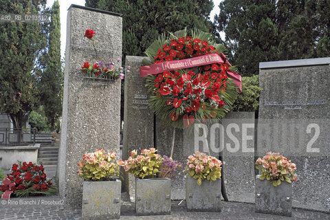 Rome August 21, 2014.The commemoration of Palmiro Togliatti, on the day of the 50th anniversary of his death, at the cemetery of Verano/..Photo: RINO BIANCHI ©Rino Bianchi/Rosebud2