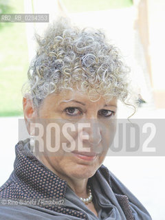 Rome March 25, 2010..Lizzie Doron, writer, photographed in Rome, lived in a kibbutz on the Golan but now has returned to live in his hometown of Tel Aviv/Lizzie Doron, scrittrice, fotografata a Roma, ha vissuto a lungo in un kibbutz sulle alture del Golan ma ora è tornata ad abitare nella sua città natale Tel Aviv. .Photo:: RINO BIANCHI ©Rino Bianchi/Rosebud2