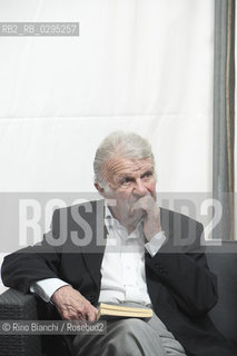 Rome September 26, 2014..Ettore Mo, journalist and war correspondent of Corriere della Sera photographed in Rome/Ettore Mo, giornalista ed inviato di guerra del Corriere della Sera fotografato a Roma..Photo: RINO BIANCHI ©Rino Bianchi/Rosebud2