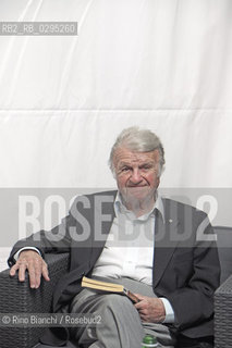 Rome September 26, 2014..Ettore Mo, journalist and war correspondent of Corriere della Sera photographed in Rome/Ettore Mo, giornalista ed inviato di guerra del Corriere della Sera fotografato a Roma..Photo: RINO BIANCHI ©Rino Bianchi/Rosebud2