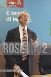 Rome, December 4 2014..Romano Montroni, bookseller, current President of the Center for the Book and Reading (Cepell) of the Ministry of Cultural Heritage and Activities/Romano Montroni, libraio, attuale Presidente del Centro per il Libro e la Lettura (Cepell) del Ministero dei Beni e delle Attività Culturali e del Turismo..Photo: RINO BIANCHI ©Rino Bianchi/Rosebud2