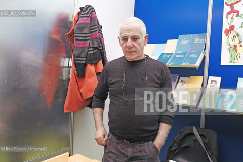 Rome, December 7 2014..Renato Curcio, photographed in Rome in the stand of the publishing house, founded by him, Sensibili alle foglie/Renato Curcio, fotografato a Roma nello stand della casa editrice, da lui fondata, Sensibili alle foglie. .Photo: RINO BIANCHI ©Rino Bianchi/Rosebud2