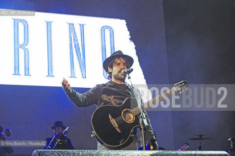 Rome December 31, 2014..Alessandro Mannarino, songwriter, with the band during the New Years concert at the Circo Massimo in Rome/Alessandro Mannarino, cantautore, con la band durante il concerto di Capodanno al Circo Massimo a Roma..Photo: RINO BIANCHI ©Rino Bianchi/Rosebud2