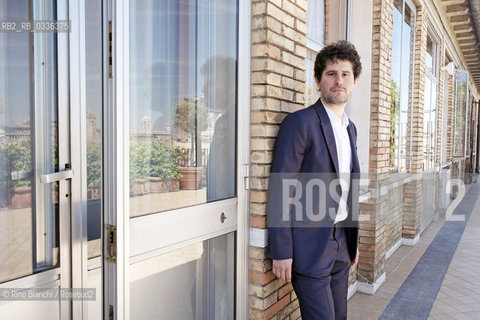 Rome June 19, 2015..Giuliano da Empoli, photographed in Rome, essayist, president of the Cabinet Viesseux Florence and columnist of the Messenger/Giuliano da Empoli, fotografato a Roma, saggista, presidente del Gabinetto Viesseux di Firenze e editorialista del Messaggero..Photo: RINO BIANCHI ©Rino Bianchi/Rosebud2