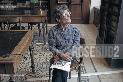 Rome September 13, 2015..Elizabeth Chanler Chatwin, photographed in Rome in the halls of the Italian Geographic Society, is the widow of Bruce Chatwin, one of the most popular authors of travel stories, she died in 1989/Elizabeth Chanler Chatwin, fotografata a Roma nelle sale della Società Geografica Italiana, è la vedova di Bruce Chatwin, uno dei più apprezzati autori di racconti di viaggio, morto nel 1989..Photo: RINO BIANCHI ©Rino Bianchi/Rosebud2