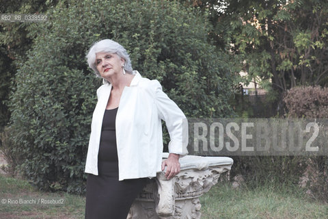 Rome September 12, 2015..Gabriella Sica, photographed at Villa Celimontana, poet, writer and essayist/Gabriella Sica, fotografata a Villa Celimontana, poetessa, scrittrice e saggista. .Photo: RINO BIANCHI ©Rino Bianchi/Rosebud2