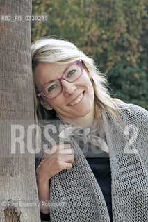 Rome October 1, 2015..Sara Rattaro, writer and novelist, winner of the Premio Bancarella 2015, photographed in Rome in the garden of the Istituto centrale della patologia del libro/Sara Rattaro, scrittrice e romanziera, vincitrice del Premio Bancarella 2015, fotografata a Roma nel giardino dellIstituto centrale della patologia del libro..Photo: RINO BIANCHI ©Rino Bianchi/Rosebud2