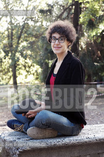 Rome October 30, 2015..Leyla Khalil, photographed in Rome in the park of Villa Sciarra, writer and cultural mediator between Italy and Lebanon, passionate about cooking and literature, has published short stories and poems in anthologies/Leyla Khalil, fotografata a Roma nel parco di Villa Sciarra, scrittrice e  mediatrice culturale italo-libanese,  appassionata di cucina e letteratura, ha pubblicato racconti e poesie in antologie. .Photo: RINO BIANCHI ©Rino Bianchi/Rosebud2