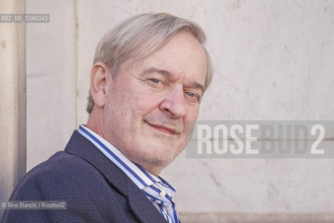 Rome November 11, 2015..Michael Braun, photographed in Rome, a political scientist and journalist, correspondent of the Berlin newspaper Die Tageszeitung, collaborator of the German public radio and International, author of Mutti. Angela Merkel explained Italians/Michael Braun, fotografato a Roma, politologo e giornalista,  corrispondente del quotidiano berlinese “Die Tageszeitung”, collaboratore della radio pubblica tedesca e di Internazionale, autore di Mutti. Angela Merkel spiegata agli italiani..Photo: RINO BIANCHI ©Rino Bianchi/Rosebud2