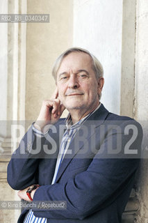 Rome November 11, 2015..Michael Braun, photographed in Rome, a political scientist and journalist, correspondent of the Berlin newspaper Die Tageszeitung, collaborator of the German public radio and International, author of Mutti. Angela Merkel explained Italians/Michael Braun, fotografato a Roma, politologo e giornalista,  corrispondente del quotidiano berlinese “Die Tageszeitung”, collaboratore della radio pubblica tedesca e di Internazionale, autore di Mutti. Angela Merkel spiegata agli italiani..Photo: RINO BIANCHI ©Rino Bianchi/Rosebud2