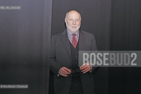 Perugia November 18, 2015..Domenico De Masi, a sociologist and essayist, photographed in Perugia in Teatro della Sapienza Onaosi/Domenico De Masi, sociologo e saggista, fotografato a Perugia nel Teatro della Sapienza Onaosi..Photo: RINO BIANCHI ©Rino Bianchi/Rosebud2