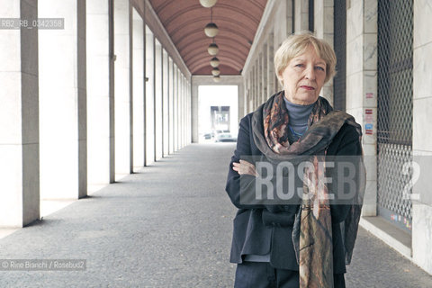 Rome December 6, 2015..Ginevra Bompiani, photographed in Rome, writer, editor, translator and essayist and university professor. Daughter of Valentino Bompiani, for whose publishing house designed the series of fantasy literature Pesanervi. He founded in 2002 by Roberta Einaudi (nephew of Giulio Einaudi), the publisher Nottetempo/Ginevra Bompiani, fotografata a Roma, scrittrice, editrice, traduttrice e saggista e docente universitaria. Figlia di Valentino Bompiani, per la cui casa editrice ideò la collana di letteratura fantastica Pesanervi. ha fondato nel 2002 con Roberta Einaudi (nipote di Giulio Einaudi), la casa editrice Nottetempo..Photo: RINO BIANCHI ©Rino Bianchi/Rosebud2