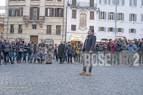 Rome January 22, 2016..Antonio Nicolosi, tenor, photographed during a performance at the Pantheon/Antonio Nicolosi, tenore, fotografato durante unesibizione al Pantheon..Photo: RINO BIANCHI ©Rino Bianchi/Rosebud2