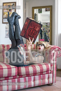 Rome March 30, 2016..Paola Nazzaro, costume designer, fashion designer, actress and writer, photographed in his residence in Rome in Trastevere/Paola Nazzaro, costumista, designer, stilista, attrice e scrittrice fotografata a Roma nella sua abitazione a Trastevere..Photo: RINO BIANCHI ©Rino Bianchi/Rosebud2