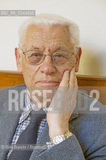 Rome April 15, 2016..Luigi Massimo Salvadori, often cited as Massimo L. Salvadori, historian, essayist and politician, photographed in Rome Istituto Luigi Sturzo/Massimo Luigi Salvadori, spesso citato come Massimo L. Salvadori, storico, saggista e politico, fotografato a Roma allIstituto Luigi Sturzo..Photo: RINO BIANCHI ©Rino Bianchi/Rosebud2