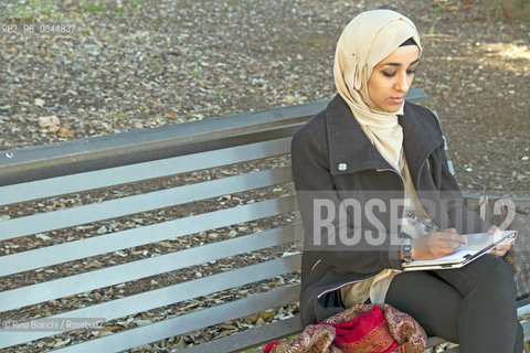 Rome February 20, 2016..Takoua Ben Mohamed, cartoonist and graphic journalism, originally from Tunisia living in Rome/Takoua Ben Mohamed, fumettista e graphic journalist, originaria della Tunisia vive a Roma..Photo: RINO BIANCHI ©Rino Bianchi/Rosebud2