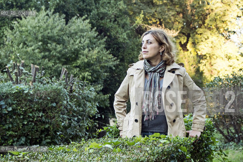 Rome October 27, 2016..Marta Federica Ottaviani, journalist, political analyst and writer, collaborator of La Stampa, Avvenire and East. He wrote things to Turks, Arabian Turkey and Reis, photographed in Rome in Villa Borghese park/Marta Federica Ottaviani, giornalista, analista politica e saggista, collaboratrice de La Stampa, Avvenire e East. Ha scritto Cose da Turchi,Mille e una Turchia e Reis, fotografata a Roma nel parco di Villa Borghese..Photo: RINO BIANCHI ©Rino Bianchi/Rosebud2