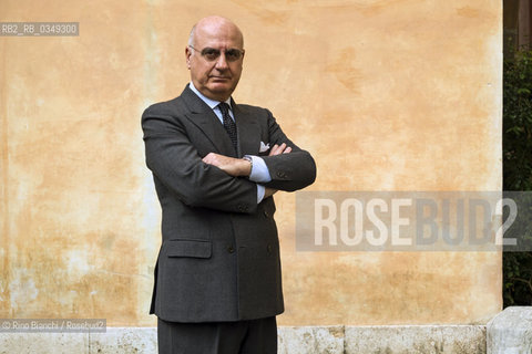 Rome November 22, 2016..Federico Motta, Italian publisher, President of the Italian Publishers (AIE), photographed in Romes Piazza di Pietra/Federico Motta, editore italiano, Presidente dellAssociazione Italiana Editori(AIE), fotografato a Roma in Piazza di Pietra..Photo: RINO BIANCHI ©Rino Bianchi/Rosebud2