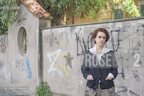 Rome May 28, 2016..Gaja Lombardi Cenciarelli, scrittrice e traduttrice dall’inglese, caporedattrice di vibrisselibri, fotografata a Roma a Largo Alessi..Photo: RINO BIANCHI ©Rino Bianchi/Rosebud2