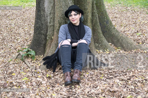 Rome December 11, 2016..Alessia Iuliano, italian poet, photographed in Rome in the Villa Torlonia park/Alessia Iuliano, poetessa italiana, fotografata a Roma nel parco di Villa Torlonia..Photo: RINO BIANCHI ©Rino Bianchi/Rosebud2