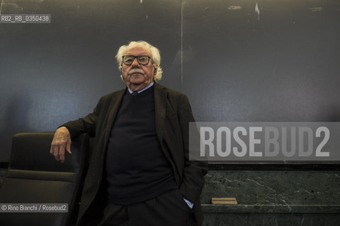 Rome January 7, 2017..Alberto Asor Rosa, literary critic, literary historian, essayist, Italian politician and university professor photographed in Rome in the Aula 1 of the Faculty of Letters at La Sapienza during the memorial service of Tullio De Mauro/Alberto Asor Rosa, critico letterario, storico della letteratura, saggista, politico e docente universitario italiano fotografato a Roma nella Aula 1 della facoltà di lettere de La Sapienza durante la commemorazione funebre di Tullio De Mauro..Photo: RINO BIANCHI ©Rino Bianchi/Rosebud2