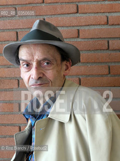 Rome April 3, 2011..Oreste Scalzone, photographed in Roma, political activist, founder and leader of the extra-parliamentary political organizations Power Worker and Worker Autonomy..In 1960 after the massacre of Reggio Emilia she enrolled at 13 to FGCI. Condemned in the process April 7 to 16 years in prison, escapes with the help of Gian Maria Volonte and repairs in France/Oreste Scalzone, fotografato a Rom, attivista politico, fondatore ed esponente delle organizzazioni politiche extra-parlamentari Potere Operaio e Autonomia Operaia. Nel 1960 dopo la strage di Reggio Emilia si iscrive a 13 anni alla FGCI. Condannato nel processo 7 Aprile a 16 anni di reclusione, evade con laiuto di Gian Maria Volontè e ripara in Francia..Photo: RINO BIANCHI ©Rino Bianchi/Rosebud2