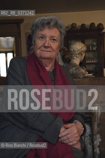 Turin October 27, 2017..Margherita Oggero, an Italian writer, photographed in his home in Corso Regina Margherita in Turin\Margherita Oggero, scrittrice italiana, fotografata nella sua abitazione di Corso Regina Margherita a Torino. ©Rino Bianchi/Rosebud2