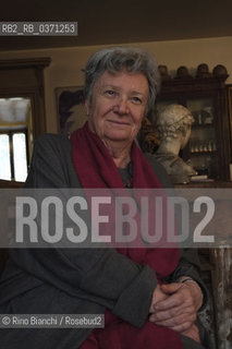 Turin October 27, 2017..Margherita Oggero, an Italian writer, photographed in his home in Corso Regina Margherita in Turin\Margherita Oggero, scrittrice italiana, fotografata nella sua abitazione di Corso Regina Margherita a Torino. ©Rino Bianchi/Rosebud2