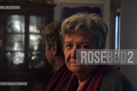 Turin October 27, 2017..Margherita Oggero, an Italian writer, photographed in his home in Corso Regina Margherita in Turin\Margherita Oggero, scrittrice italiana, fotografata nella sua abitazione di Corso Regina Margherita a Torino. ©Rino Bianchi/Rosebud2