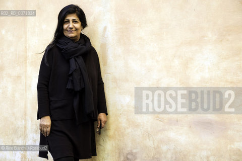 Rome February 9, 2018..Hala Mohammad, Syrian poet, photographed in Rome in Piazza di Pietra/Hala Mohammad, poetessa siriana, fotografata a Roma in Piazza di Pietra. ©Rino Bianchi/Rosebud2