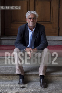 Turin June 8, 2018..Riccardo Barenghi, Italian journalist and essayist, known under the pseudonym of Jena, former editor of Il Manifesto and callaboratore de La Stampa, photographed in Turin in the courtyard of the Circolo dei Lettori/Riccardo Barenghi, giornalista italiano e saggista, conosciuto con lo pseudonimo di Jena, ex direttore de Il Manifesto e callaboratore de La Stampa, fotografato a Torino nel cortile del Circolo dei Lettori. ©Rino Bianchi/Rosebud2