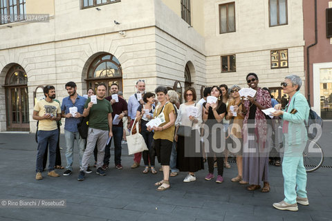 Rome July 4, 2018..Paolo Di Paolo with Carola Susani and Igiaba Scego, Valentina Farinaccio, Simone Nebbia, photographed during the flash mob for the Nansen passport promoted by Italian writers and intellectuals to sensitize Italian public opinion on migratory flows and access to travel/Paolo Di Paolo con Carola Susani, Igiaba Scego, Valentina Farinaccio e Simone Nebbia, fotografati durante il flash mob per il passaporto Nansen promosso da scrittori ed intellettuali italiani per sensibilizzare lopinione pubblica italiana sui flussi migratori e laccesso al viaggio. ©Rino Bianchi/Rosebud2