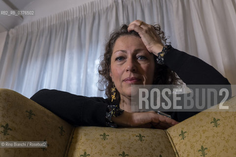 Rome November 5, 2018..Elisabeth Åsbrink, photographed in Rome in the spaces of Santa Prisca, Swedish writer and journalist, with her first book «Och i Wienerwald står träden kvar» in 2011 won the August award and in 2013 the prestigious Ryszard Kapuściński for the best literary reportage/Elisabeth Åsbrink, fotografata a Roma negli spazi di Santa Prisca, scrittrice e giornalista svedese,con il suo primo libro «Och i Wienerwald står träden kvar» nel 2011 ha vinto il premio August e nel 2013 il prestigioso Ryszard Kapuściński per il miglior reportage letterario. ©Rino Bianchi/Rosebud2