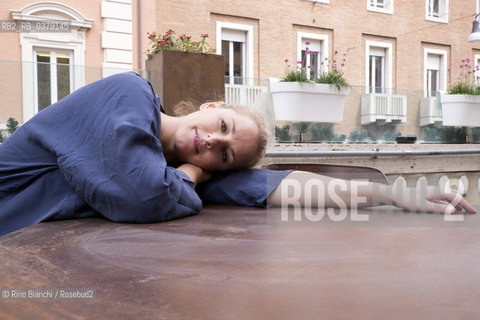 Rome April 23, 2019..Valentina Giannella, photographed in Rome, a journalist, has been living in Hong Kong for six years where she founded the journalistic agency Mind the Gap and writes for the main Italian newspapers and for the Post magazine of the South China Morning Post/Valentina Giannella, fotografata a Roma, giornalista, da sei anni vive a Hong Kong dove ha fondato lagenzia di approfondimento giornalistico Mind the Gap e scrive per le principali testate italiane e per il Post magazine del South China Morning Post. ©Rino Bianchi/Rosebud2