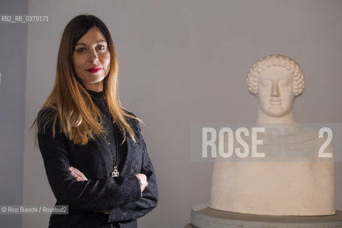 Rome April 11, 2019..Laura Pepe, university professor, essayist and scholar of the Greek world, photographed in Rome in the spaces of the Museum of Classical Art of the La Sapienza University/Laura Pepe, docente universitaria, saggista e studiosa del mondo greco, fotografata a Roma negli spazi del Museo di Arte Classica dellUniversità La Sapienza. ©Rino Bianchi/Rosebud2