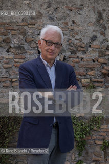 Rome June 10, 2019..Filippo La Porta, essayist, journalist and Italian literary critic, photographed in Rome in the Giardino degli Aranci/Filippo La Porta, saggista, giornalista e critico letterario italiano, fotografato a Roma nel Giardino degli aranci. ©Rino Bianchi/Rosebud2