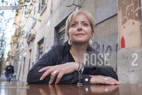 Rome October 12, 2019..Marinella Savino, photographed in the restaurant Dar Parrucca in the Pigneto neighborhood in Rome, author of the novel La sartoria di via Chiatamone with which she was a finalist in the Premio Calvino 2018/Marinella Savino, fotografata nella trattoria Dar Parrucca nel quartiere Pigneto a Roma, autrice del romanzo la La sartoria di via Chiatamone con il quale è stata finalista al Premio Calvino 2018. ©Rino Bianchi/Rosebud2