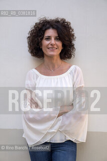 Rome October 13, 2019..Paola Cereda, psychologist and writer, photographed at the Pigneto opposite the Fortebraccio section held for years by Luca Canali/Paola Cereda, psicologa e scrittrice, fotografata al Pigneto di fronte la sezione Fortebraccio retta per anni da Luca Canali. ©Rino Bianchi/Rosebud2