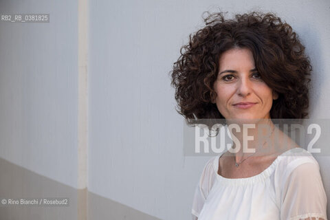 Rome October 13, 2019..Paola Cereda, psychologist and writer, photographed at the Pigneto opposite the Fortebraccio section held for years by Luca Canali/Paola Cereda, psicologa e scrittrice, fotografata al Pigneto di fronte la sezione Fortebraccio retta per anni da Luca Canali. ©Rino Bianchi/Rosebud2