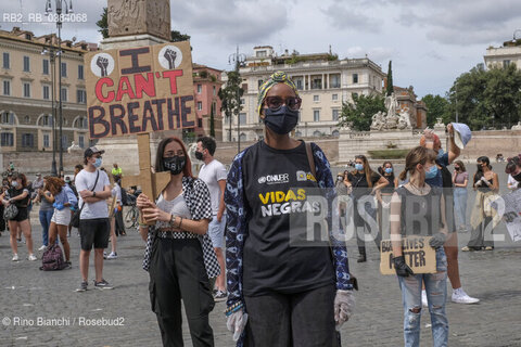 Rome June 7, 2020..The Italian writer of Somali origin Igiaba Scego at the protest against the assassination of African American George Floyd, in Piazza del Popolo in Rome/La scrittrice italiana di origine soala Igiaba Scego alla manifestazione di protesta contro lassassinio dellafro-americano George Floyd, a Piazza del Popolo a Roma. ©Rino Bianchi/Rosebud2