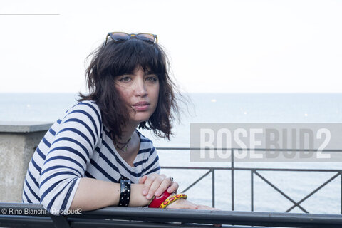 San Felice Circeo September 16, 2019..Ilaria Gaspari, philosopher, writer and essayist, photographed in San Felice Circeo on the bench facing the sea/Ilaria Gaspari, filosofa, scrittrice e saggista, fotografata a San Felice Circeo sulla panchina fronte mare. ©Rino Bianchi/Rosebud2