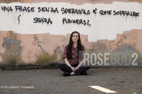 Rome September 8, 2020..Giulia Caminito, writer, photographed in Rome in the area of the Pyramid of Cestius/Giulia Caminito, scrittrice, fotografata a Roma nella zona della Piramide Cestia. ©Rino Bianchi/Rosebud2