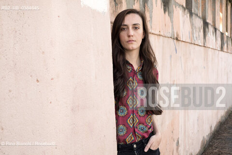 Rome September 8, 2020..Giulia Caminito, writer, photographed in Rome in the area of the Pyramid of Cestius/Giulia Caminito, scrittrice, fotografata a Roma nella zona della Piramide Cestia. ©Rino Bianchi/Rosebud2