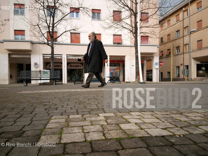 Colleferro (Rm) February 11, 2019..Alessandro Haber, actor, photographed in Piazza Italia during the filming of the docufilm on the city Città Novecento/Alessandro Haber, attore, fotografati in Piazza Italia durante le riprese del docufilm sulla città Città Novecento. ©Rino Bianchi/Rosebud2