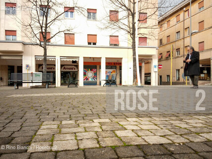 Colleferro (Rm) February 11, 2019..Alessandro Haber, actor, photographed in Piazza Italia during the filming of the docufilm on the city Città Novecento/Alessandro Haber, attore, fotografati in Piazza Italia durante le riprese del docufilm sulla città Città Novecento. ©Rino Bianchi/Rosebud2