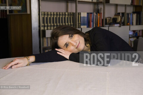 Rome March 19, 2021..Cinzia Giorgio, writer, art historian, essayist, journalist and professor of History of Women and History of Art at the Decentralized Experimental University of Rome, photographed in her home in Rome/Cinzia Giorgio, scrittrice, storica dellarte, saggista, giornalista e docente di Storia delle Donne e Storia dellArte allUniversità Sperimentale Decentrata di Roma, fotografta nella sua abitazione di Roma. ©Rino Bianchi/Rosebud2