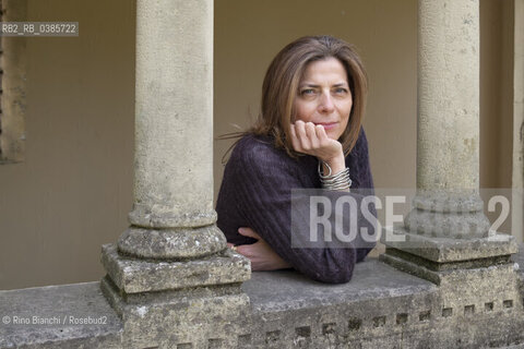 Ovada(Alessandria) April 9, 2021..Raffaella Romagnolo writer and novelist, photographed in the park of Villa Gabrieli in Ovada/Raffaella Romagnolo scrittrice e romanziera, fotografata nel parco di Villa Gabrieli ad Ovada. ©Rino Bianchi/Rosebud2